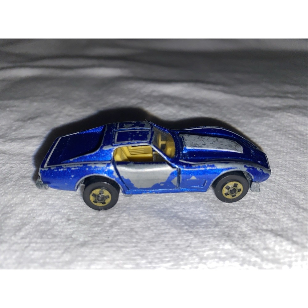 Road Champs 1982 1/64 1973 Chevrolet Corvette BLUE Hong Kong